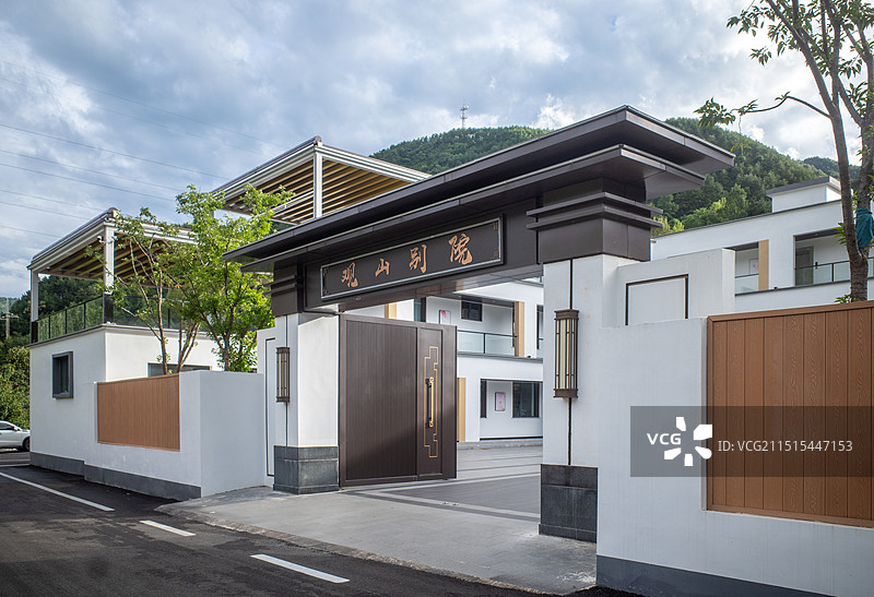 河南省洛阳市栾川县三川镇美丽乡村大红村风光图片素材