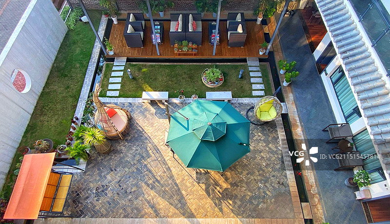 现代云南民宿庭院风格图片素材