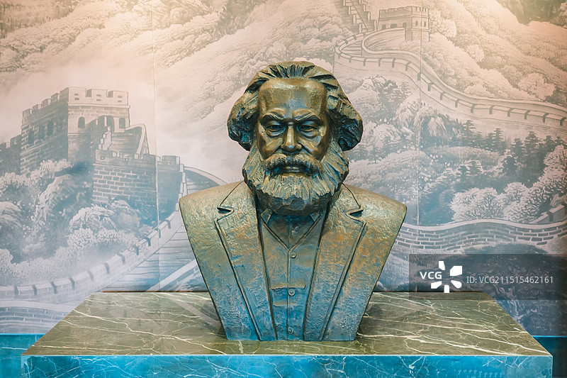 马克思 恩格斯  马克思主义  山东省青岛市,红景新区核心区马克思主义学习教育实训基地图片素材