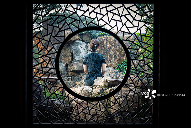 苏州园林-网师园-漏景如画图片素材