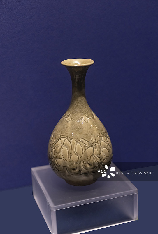 刻花莲纹玉壶春瓶 元 宝鸡市凤翔县出土 陕西历史博物馆图片素材