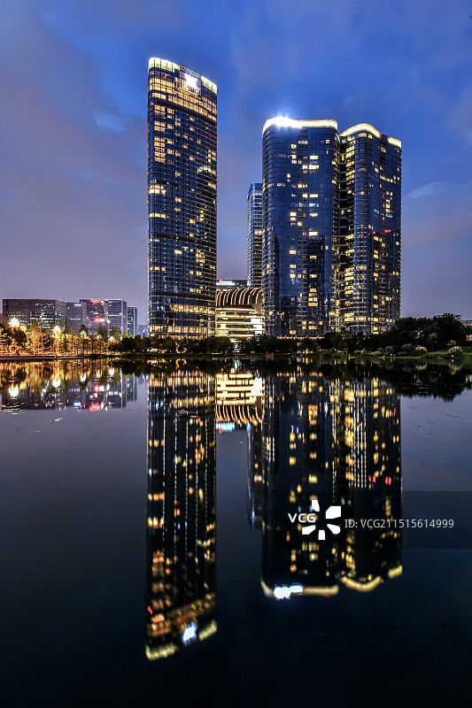 成都银泰中心图片素材