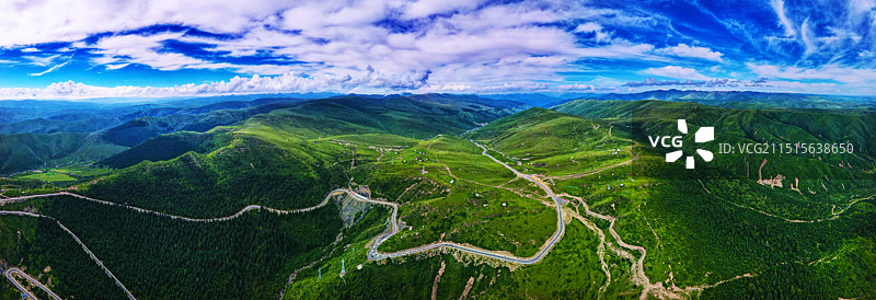 四川壤塘草原天路图片素材