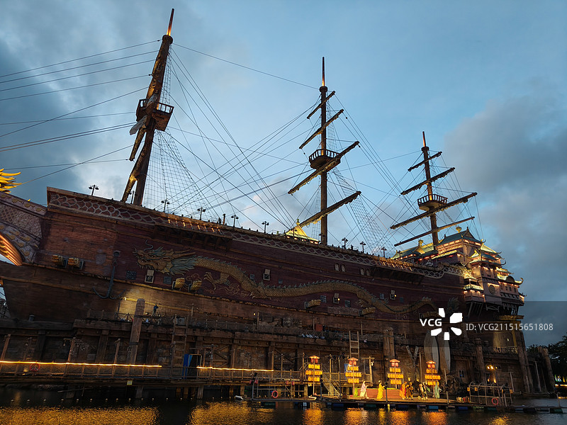 海口长影环球100 打铁花图片素材