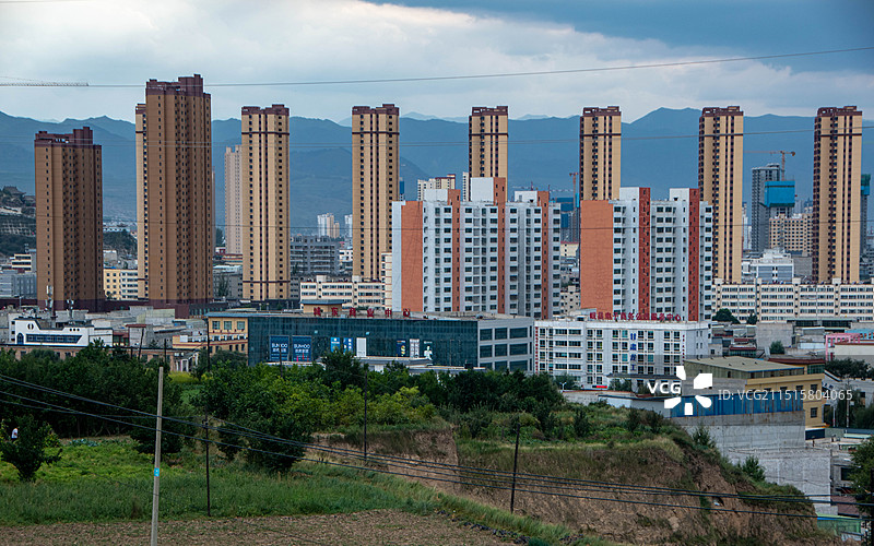 中国甘肃定西市岷县县城各角度照片图片素材