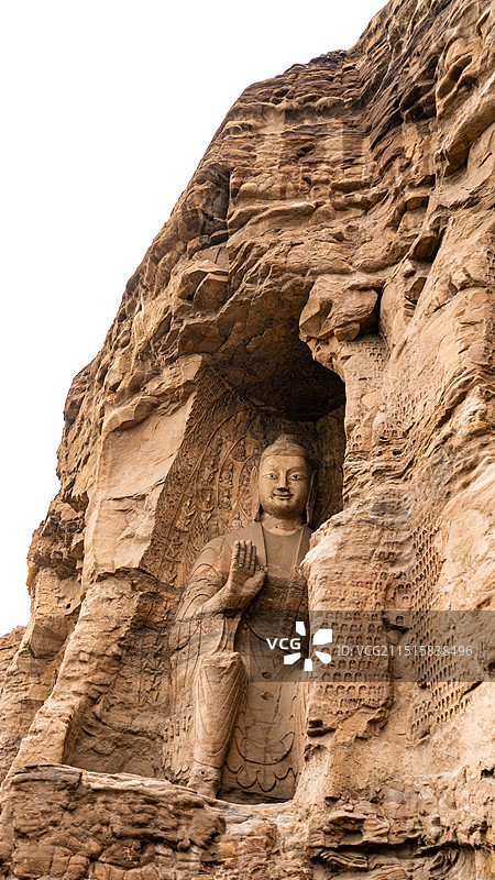 山西省大同市云冈石窟第19窟三世佛佛教佛像中国文化历史宗教信仰图片素材