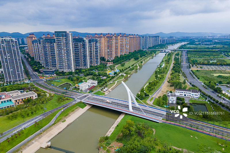 航拍南京江北新区浦口区七里河大桥图片素材
