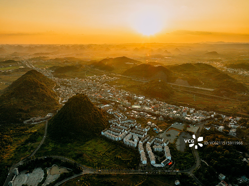 天龙屯堡日落图片素材