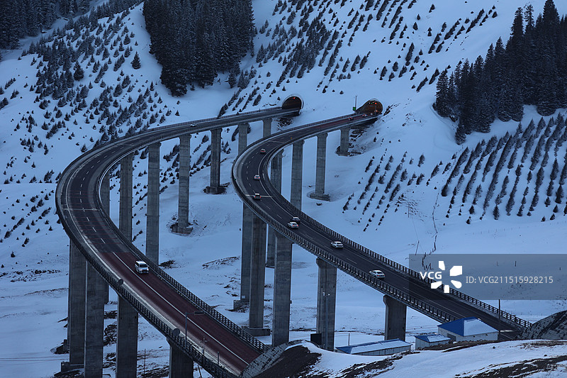 果子沟大桥图片素材