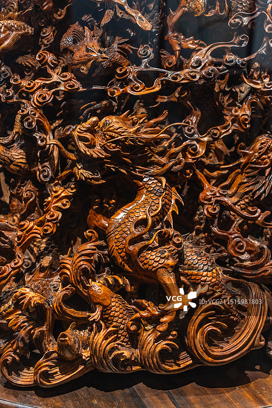 龙形木雕（北京紫檀博物馆）图片素材