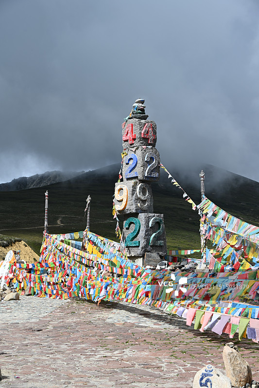 白马雪山哑口图片素材