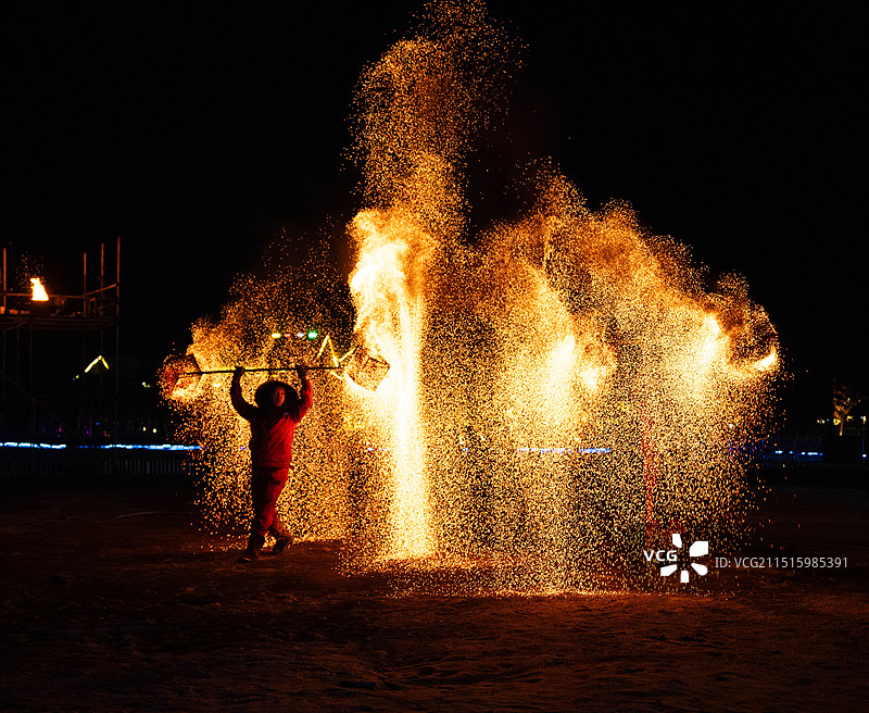 萍乡宣风三宝游乐园中国非物质文化遗产，火壶表演图片素材