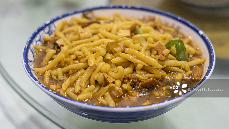 山西省临汾市特色美食中式美食传统面食擦蝌蚪图片素材