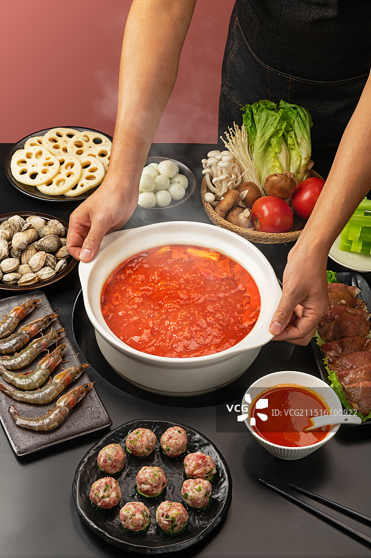 番茄火锅番茄汤锅图片素材