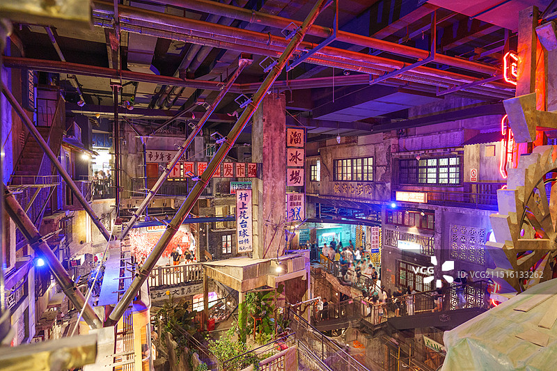 湖南长沙文和友复古街区室内空间图片素材