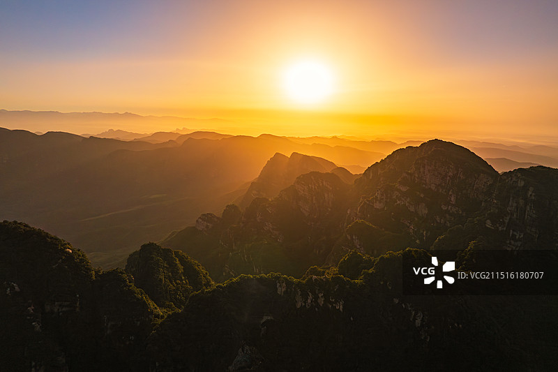 航拍三门峡渑池仙门山日出图片素材