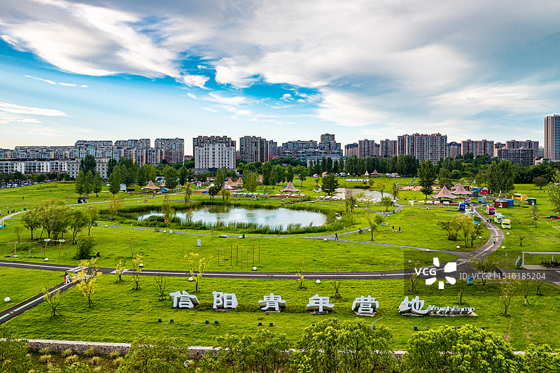 航拍信阳羊山新区青年营地图片素材