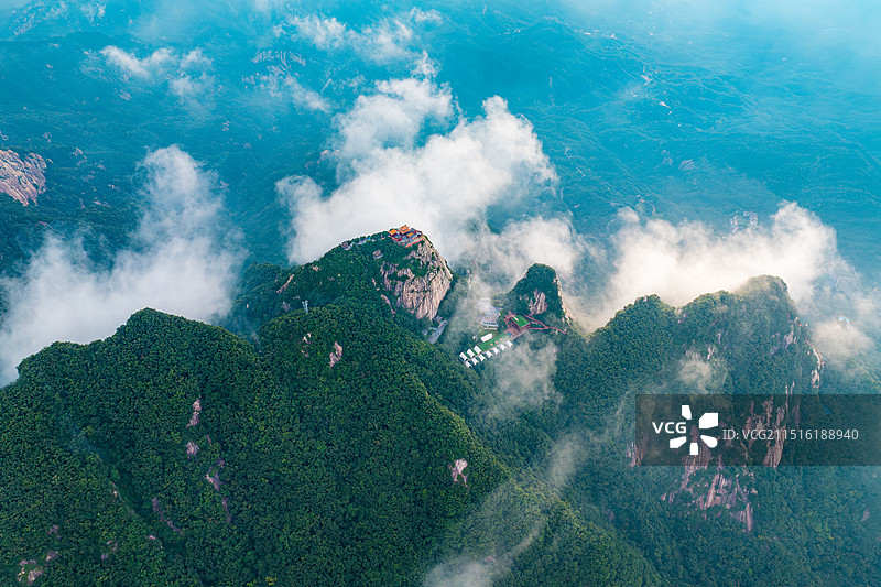 航拍南阳方城五朵山风光图片素材
