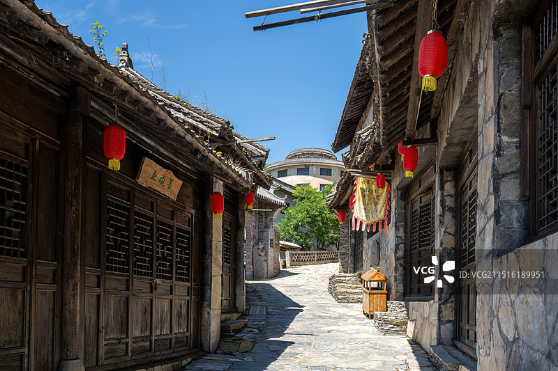 河南省洛阳市栾川县三川镇抱犊寨景区山寨建筑景观图片素材