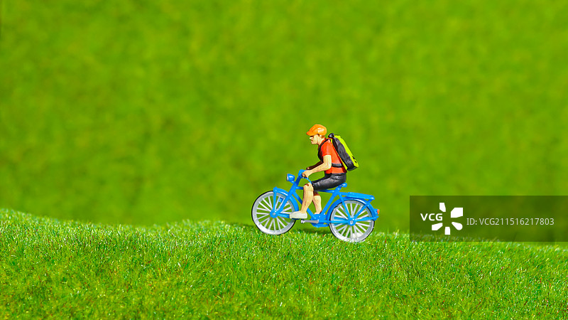 骑行的快乐图片素材