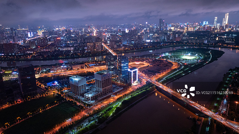 长沙马栏山鸭子铺夜景图片素材