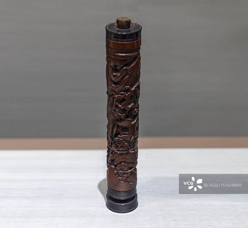 朱三松竹雕山水香筒 明 苏州博物馆西馆图片素材