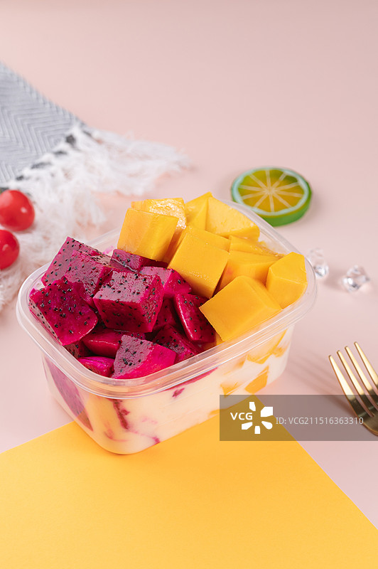 红心火龙果芒果果切图片素材