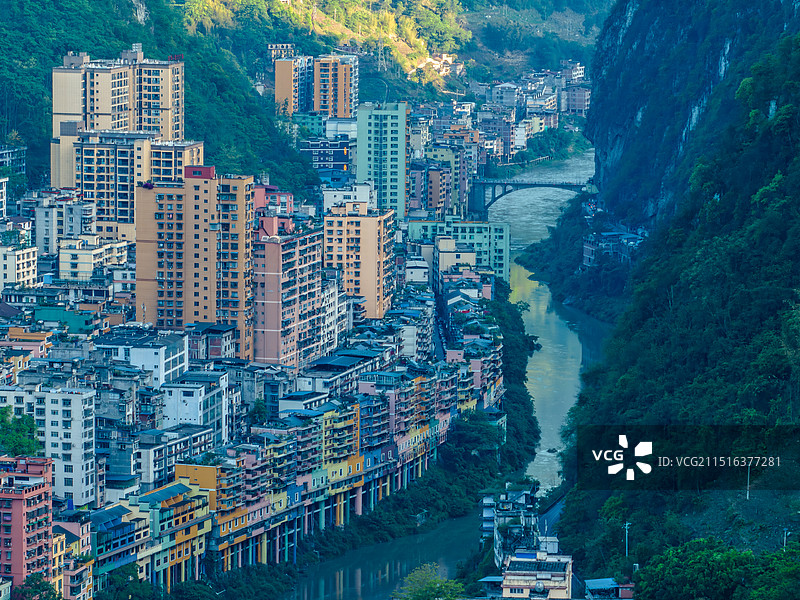 云南昭通盐津县——中国最窄县城图片素材