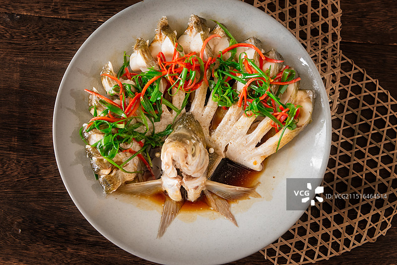 清蒸开屏武昌鱼鳊鱼图片素材
