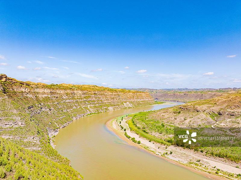 山西临汾永和黄河蛇曲地质公园夏日晴天图片素材