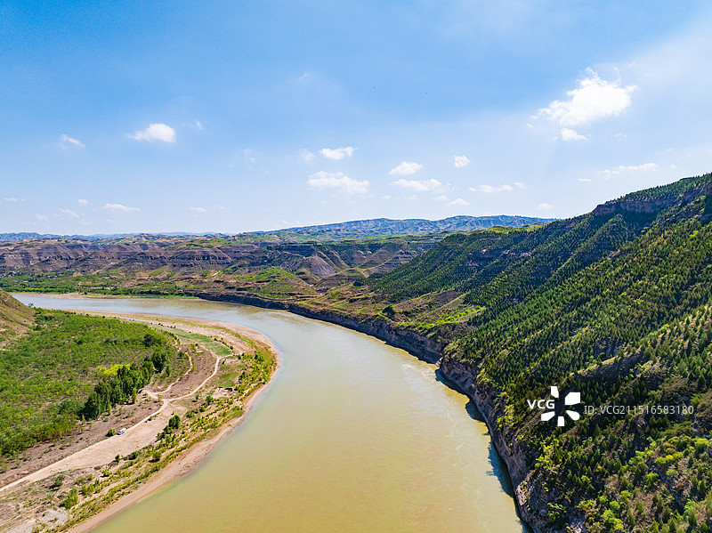 山西临汾永和黄河蛇曲地质公园夏日晴天图片素材