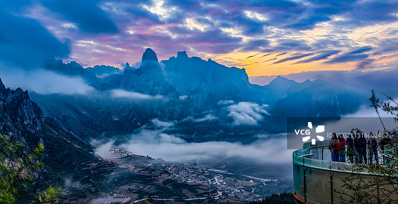 扎尕那晨色图片素材