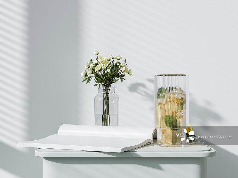 桌面上书本和柠檬茶图片素材