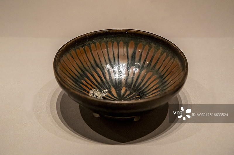 北京大运河博物馆“京津冀协同发展专题展”：黑釉碗（元，河北唐山滦南县倴城镇出土，滦南县文物保管所藏）图片素材