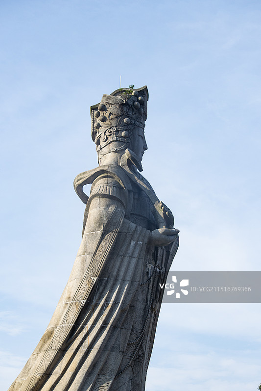 广州南沙天后宫天后雕塑石像图片素材