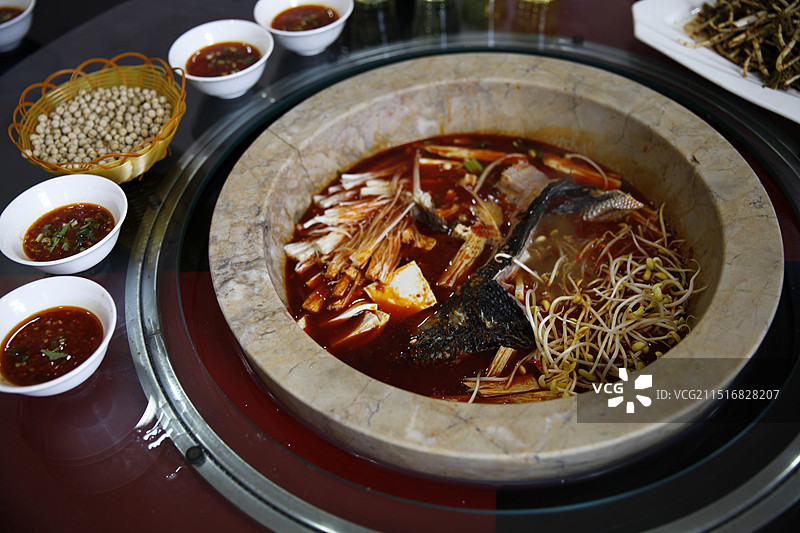 贵州省贞丰县酸菜鱼火锅图片素材