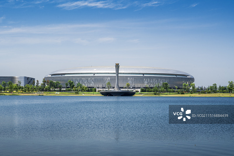 大运会体育场及火炬塔图片素材