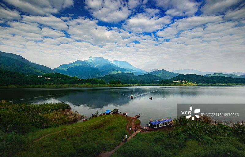 四川省眉山市洪雅县雅女湖风光图片素材