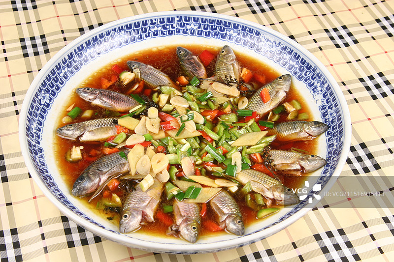 红烧小江鱼图片素材