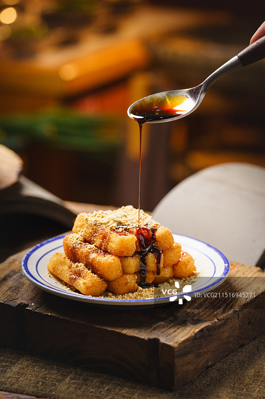 重庆老火锅四川火锅创意拍摄火锅菜品锅底火锅小吃红糖糍粑图片素材