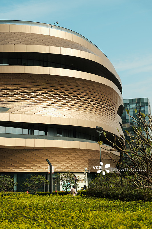 广州无限极广场——香槟色铝单板幕墙图片素材