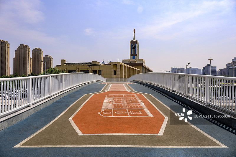 石家庄解放纪念馆街道天桥图片素材