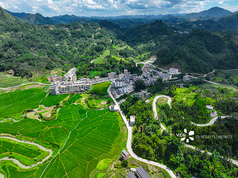 航拍广西河池巴马那社乡命河风光图片素材