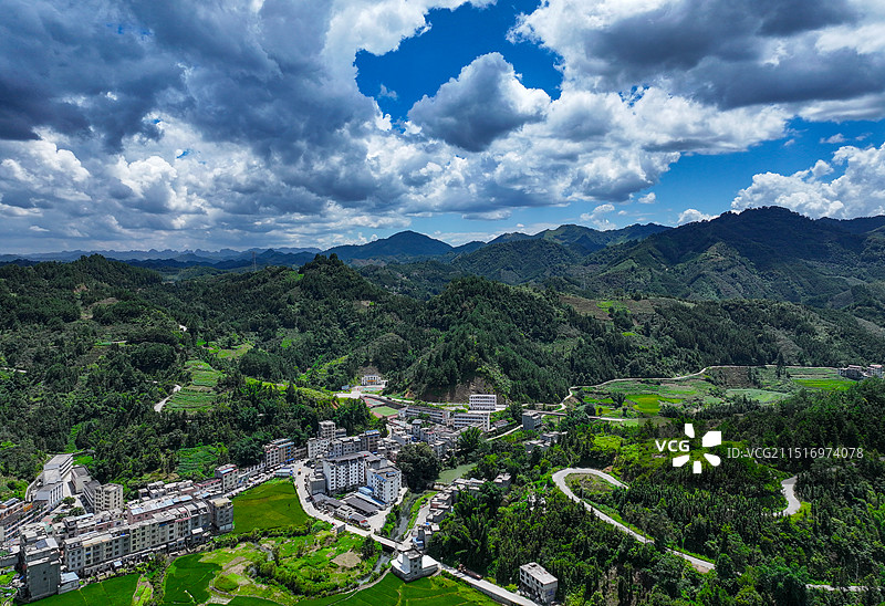 航拍广西河池巴马那社乡命河风光图片素材