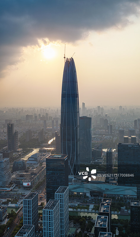 浙江宁波东部新城黄昏日落夜景 宁波中心图片素材