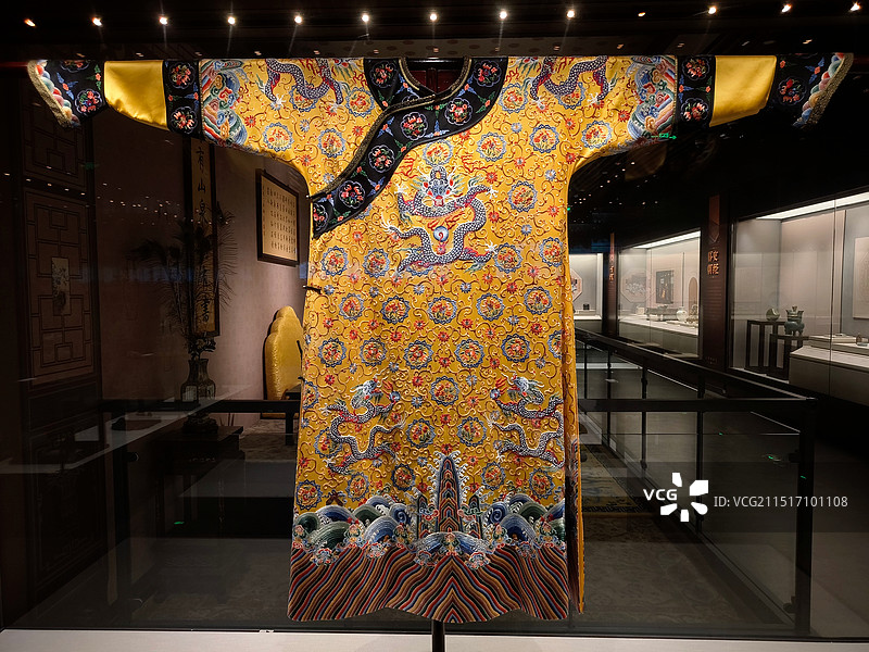 承德博物馆-龙袍图片素材