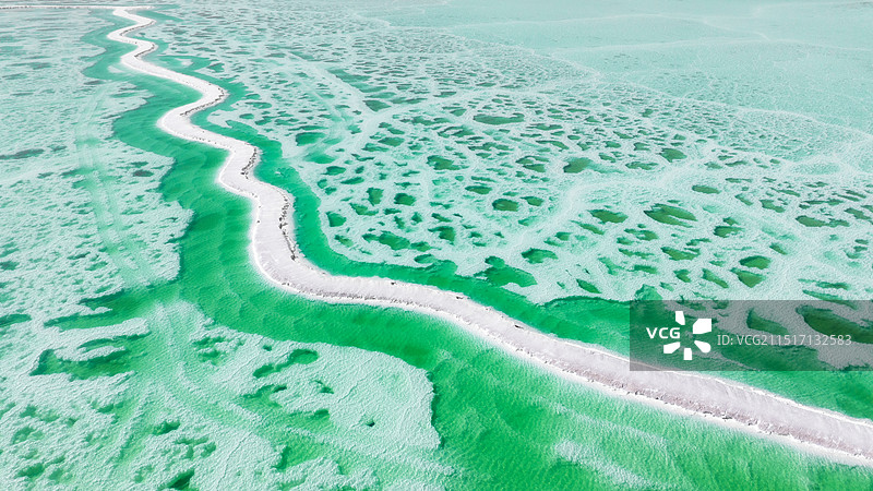 青海翡翠盐湖图片素材