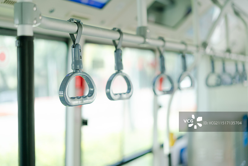 公共汽车上的把手图片素材