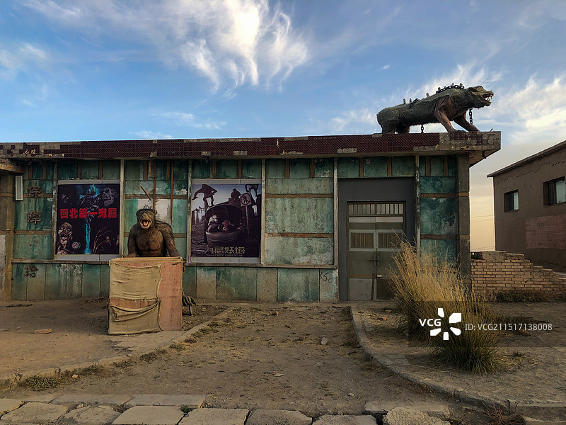 九层妖塔石油小镇图片素材