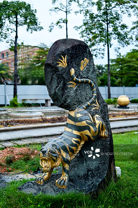 广州石头记矿物园 雕刻图片素材